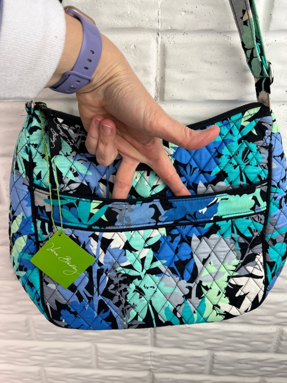 VERA BRADLEY CARRYALL CROSSBODY CAMOFLORAL QUILTED BAG BLACK BLUE GREEN NWT - Picture 14 of 17